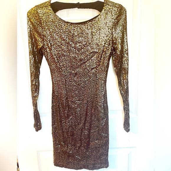 Guess Sequence Dress XS NWOT - Picture 1 of 6